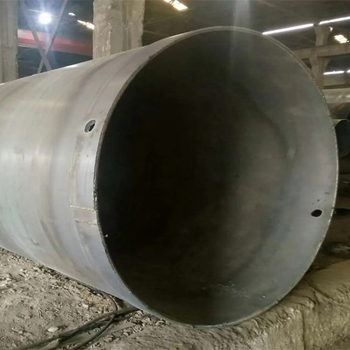 选择许昌钢护筒的材质时，主要考虑哪些因素